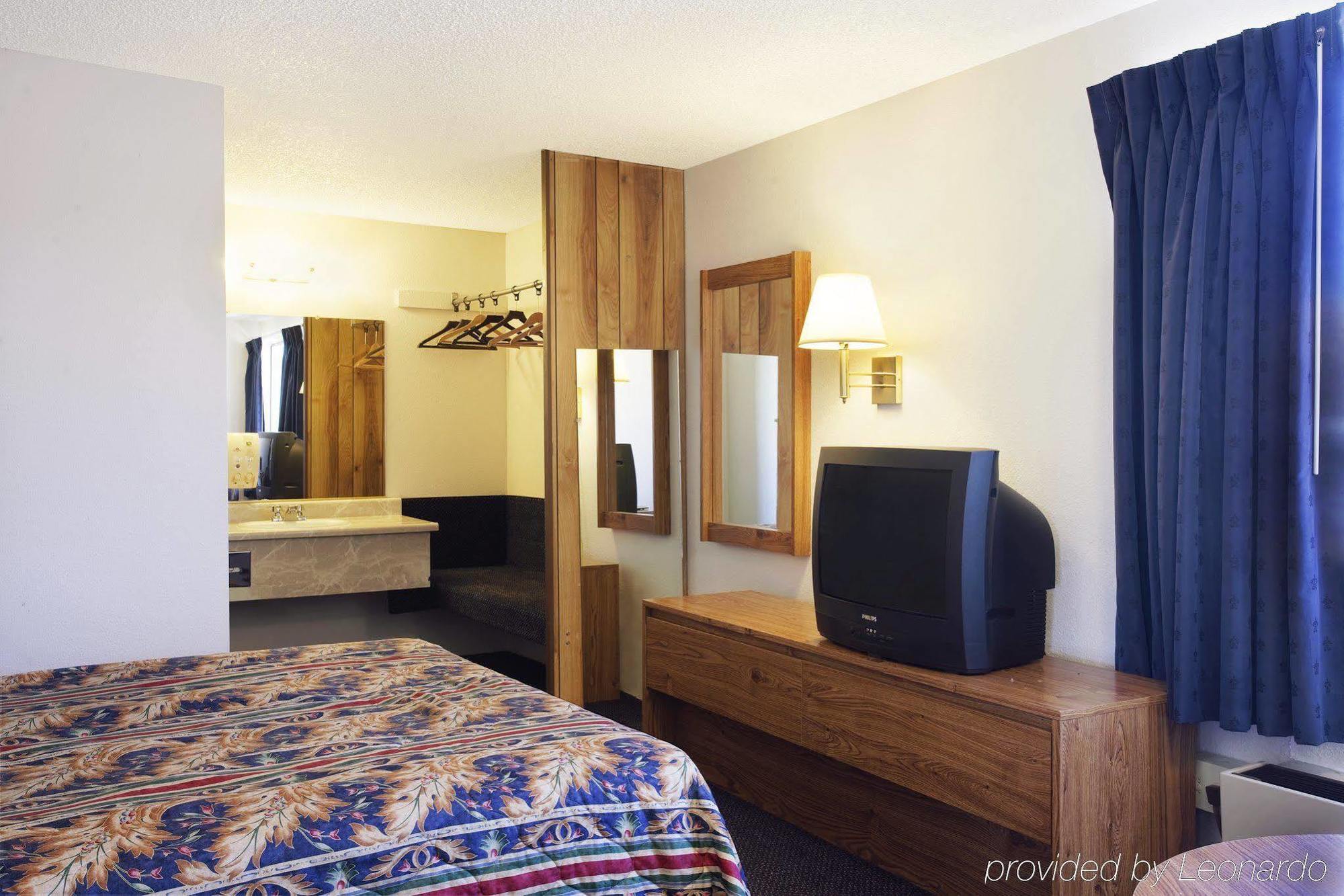 Americas Best Value Inn - קארסון סיטי חדר תמונה